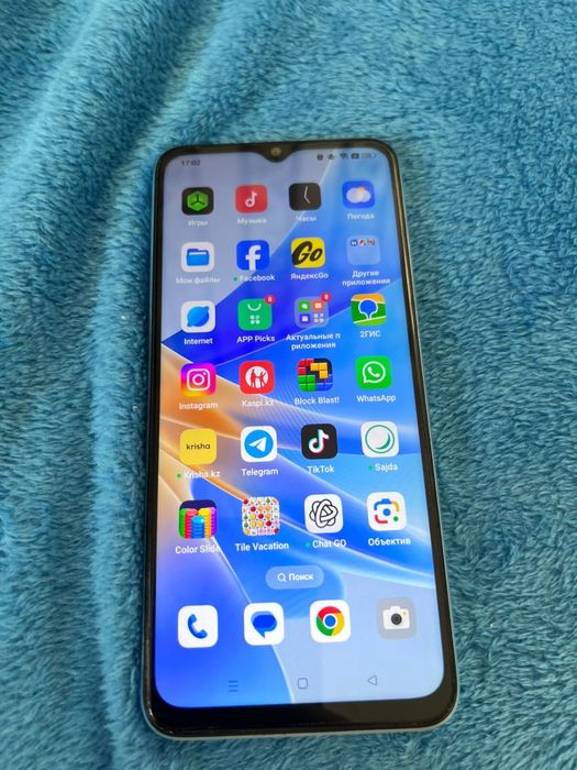Смартфон Oppo A17