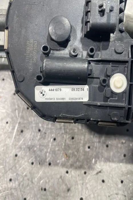 Ansamblu stergatoare parbriz volan pe stanga BMW Seria 7 2009