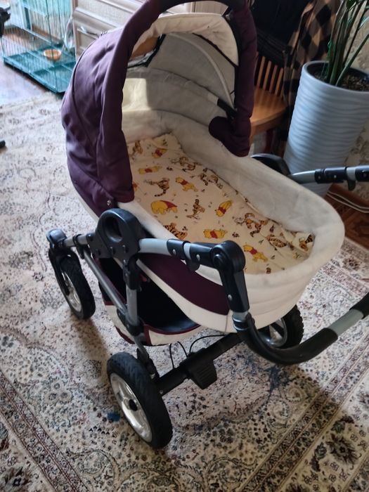 Продам коляску 3 в 1