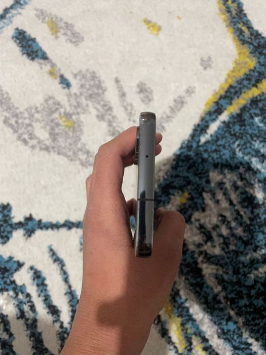 Samsung s23 / обмен рассматривается