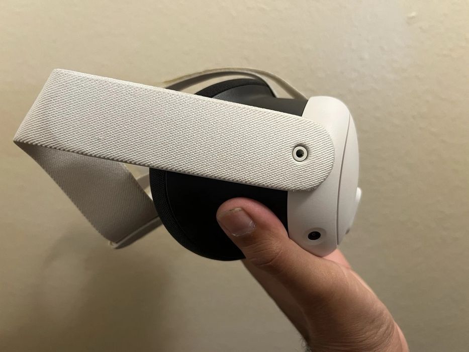 Продам Виар Шлем Meta Cuest 3 + Крепление