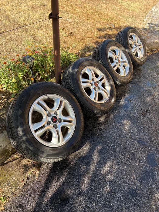 Джанти за Mitsubishi 16” 6.5J ET46 5x114.3 + гуми 215/65 R16 – комплект 4 бр.