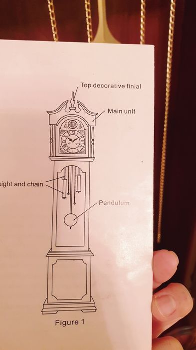 Часы напольные,деревянные.
