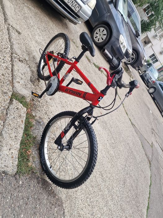 Vănd biciclete copii