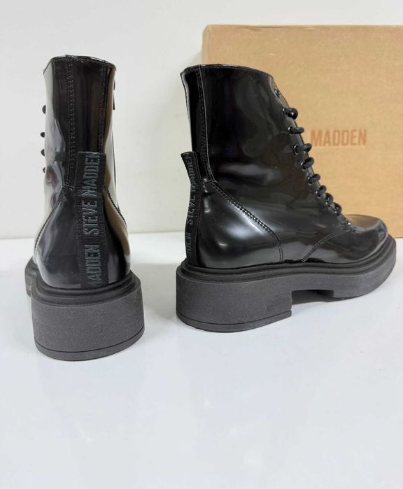STEVE MADDEN Chiney Leather Black Boots (Нови) - Размер 39 (25 см стелка)