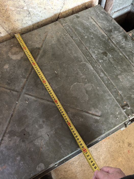 Продам металический ящик