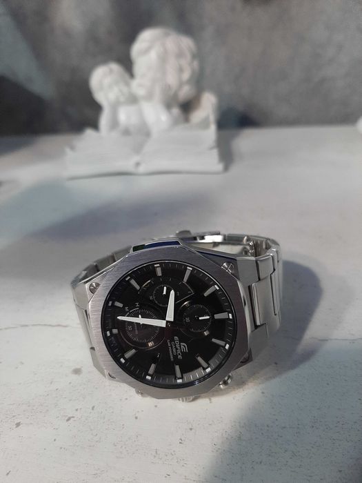 Продаю часы Casio EFS-S570D-1AVEF