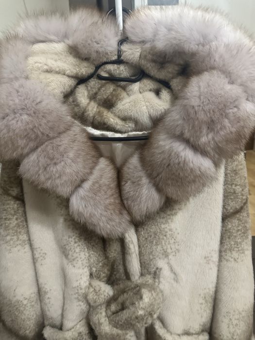 Естествен косъм палто