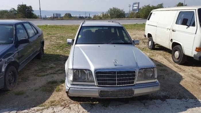 Мерцедес/Mercedes 124 E200/части
