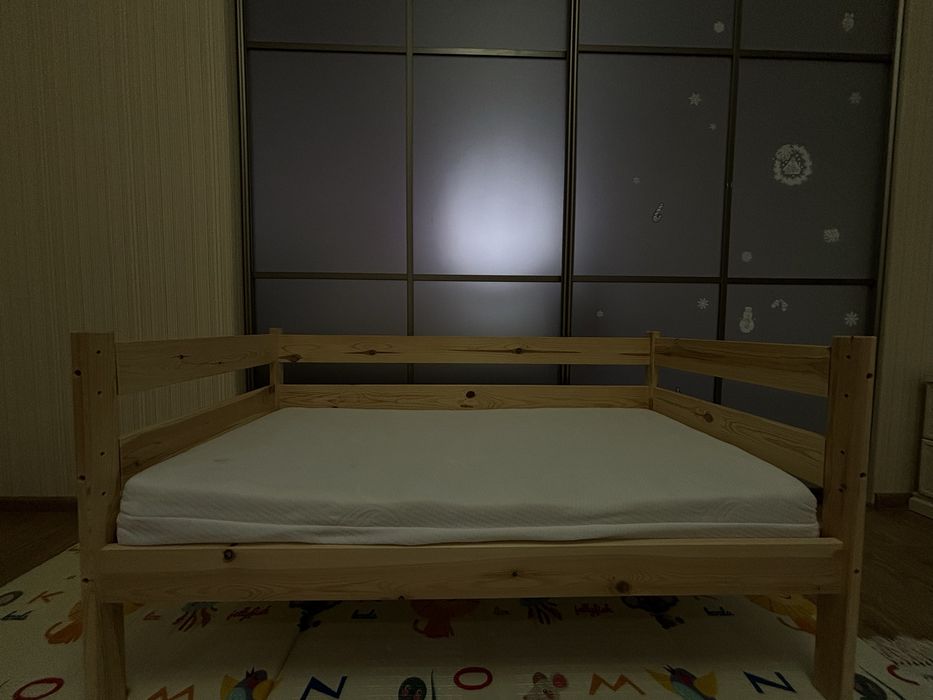 Продам детскую кровать