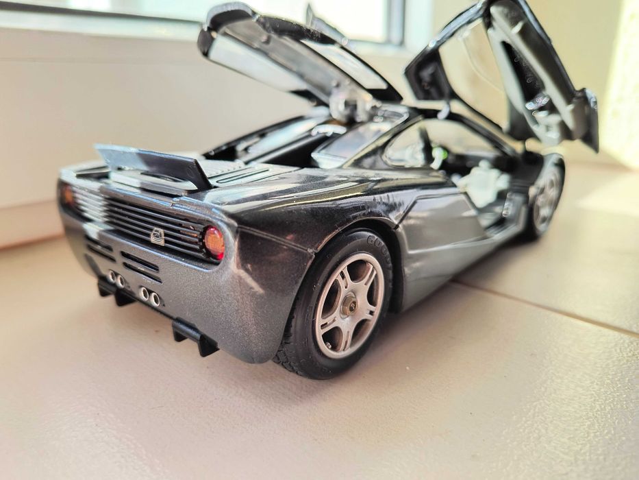 1:18 колички diecast