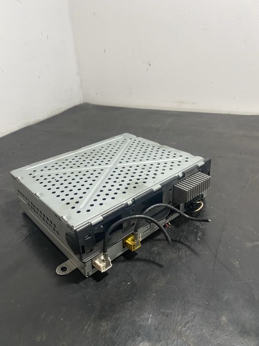Modul radio amplificator Audi A8 D3 2003-2010 4E0035541 4E0910541Q