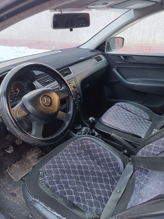 Продам Шкода рапид