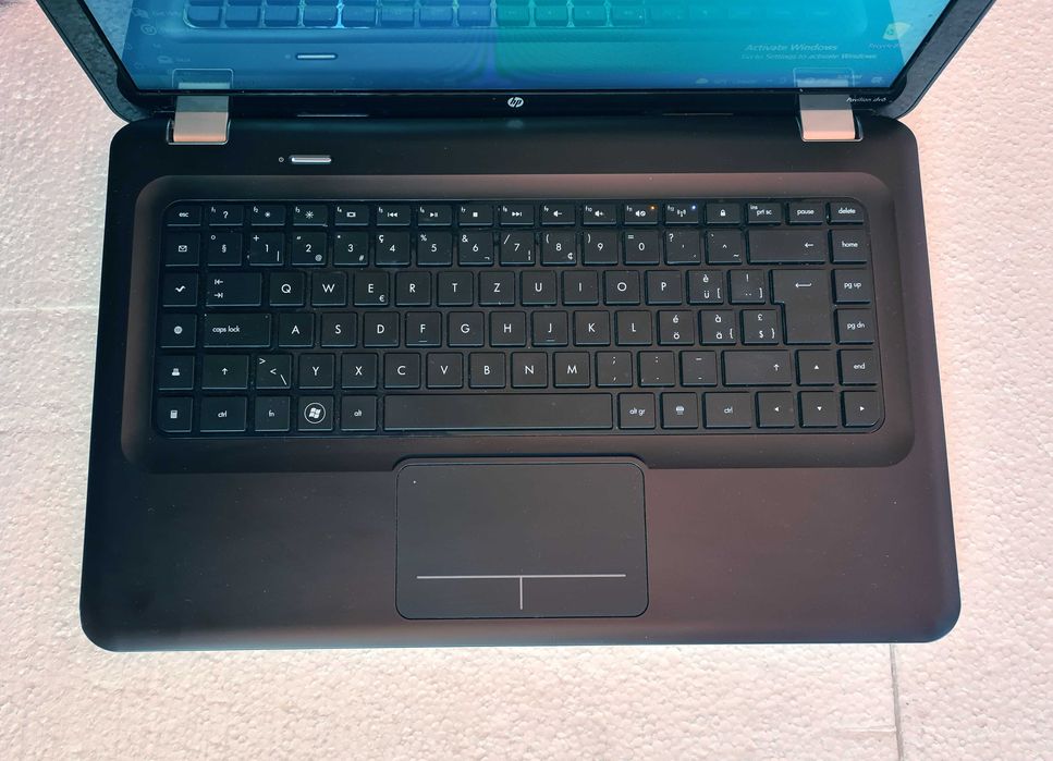 Laptop HP Pavilion DV6 15.6", i7 Quad Core, 8 GB RAM, SSD 240 GB