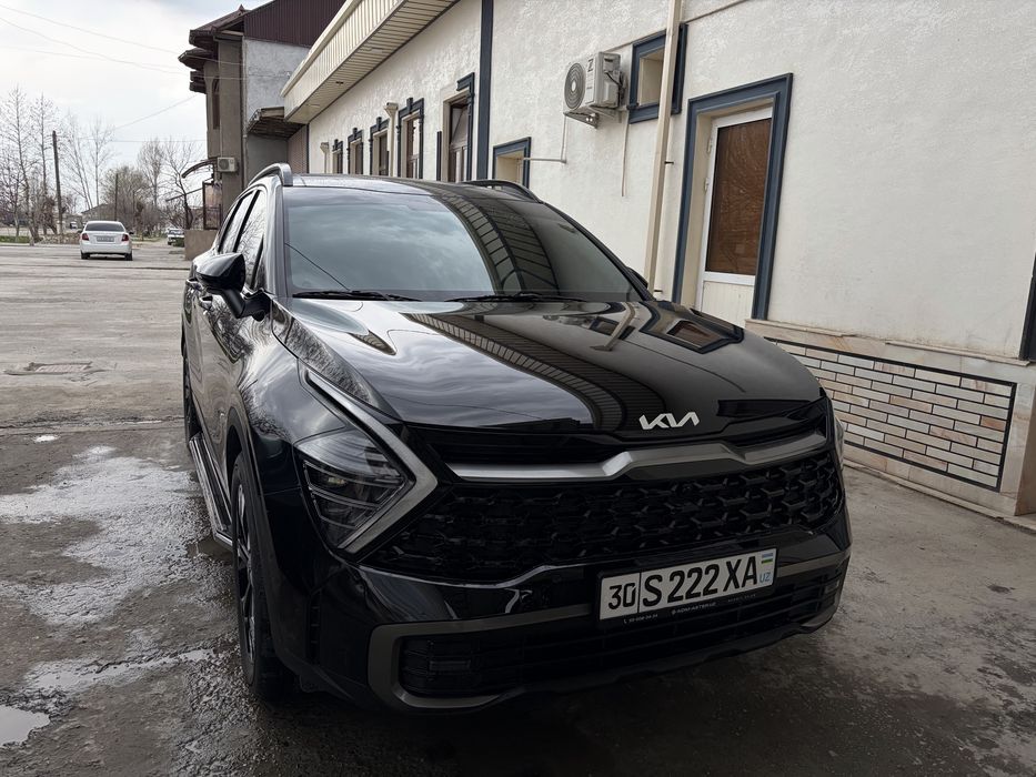 Продаётся kia почти новая
