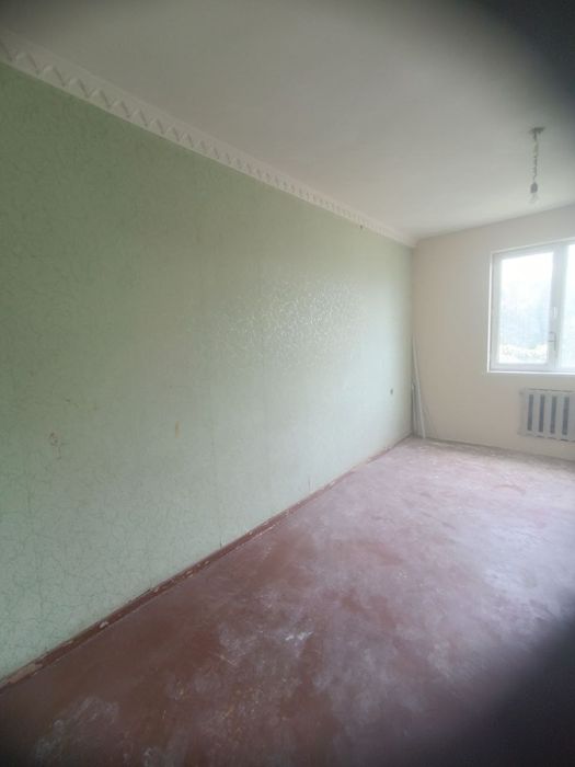 2 xona 3 xona qiingan kvartira sotiladi