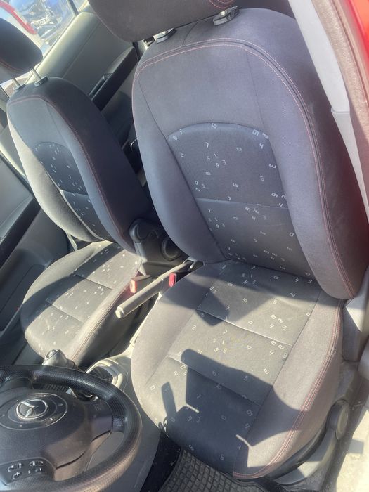 Мазда 2 1.25 на части