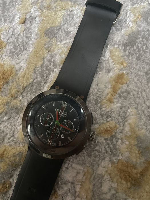 vand ceas gucci pentcaon