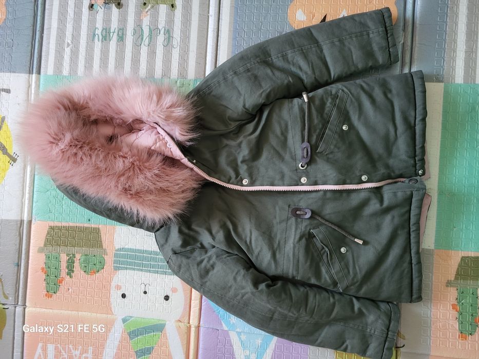 Парка зима на девочку