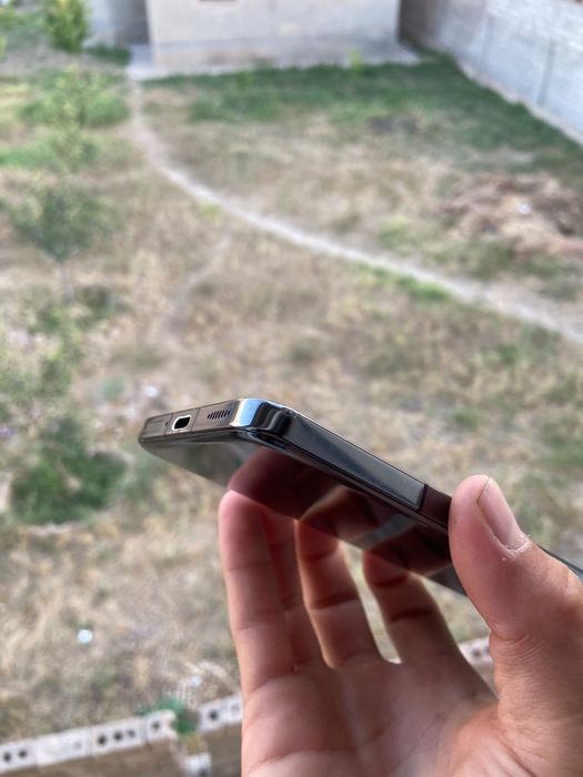 Xiaomi 13 8/256 CN