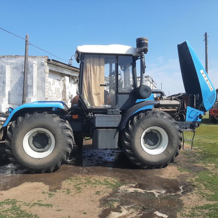 Хтз 17221. Т- 150