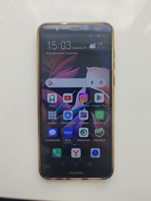 Телефон Хуавей Р-СМАРТ