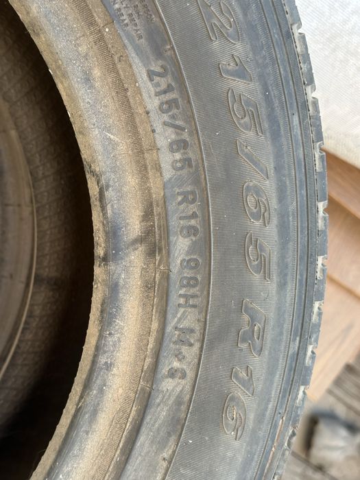 Продам шины 215/65/16