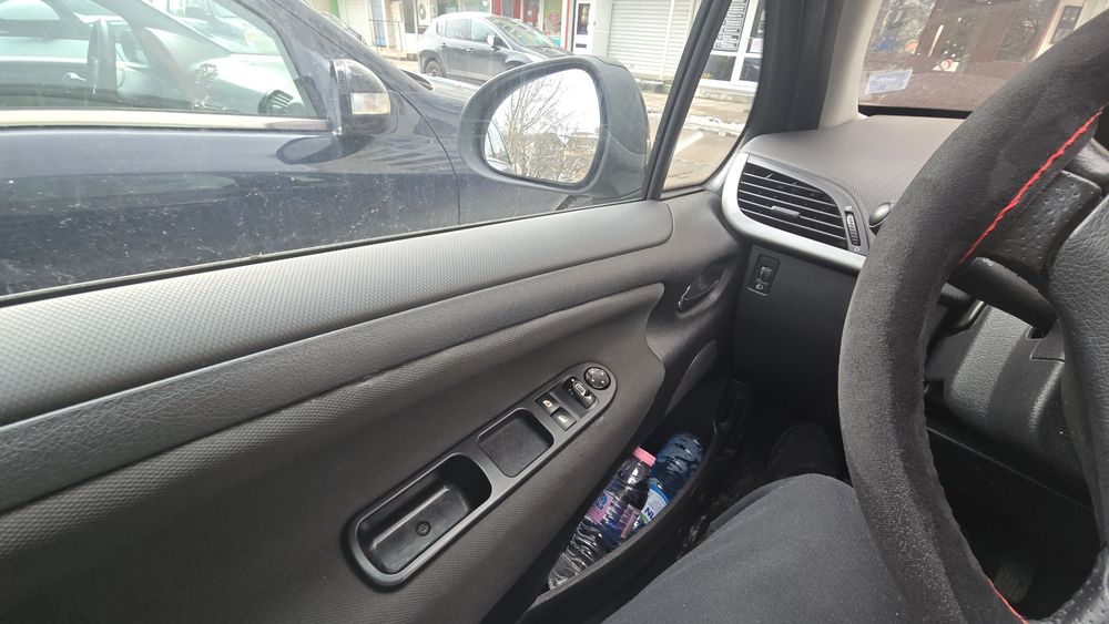 Peugeot 207 1.6 VTi – 120 к.с. 2009г.