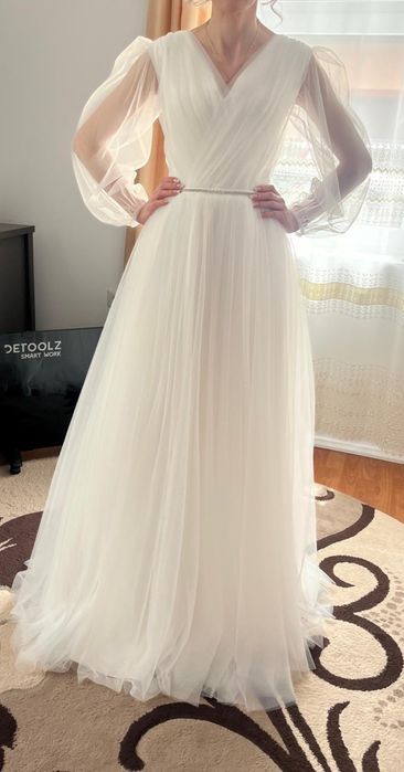 Rochie mireasa  purtată o singură dată