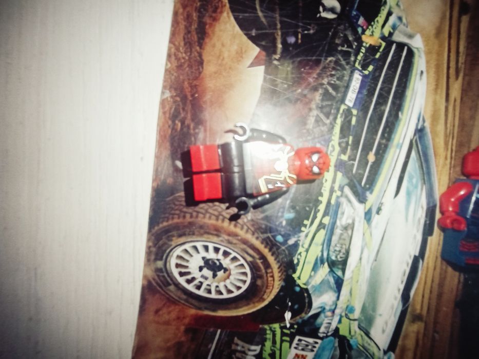 Продаю лего человека паука