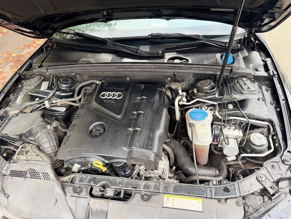Audi A5 2010 . Mașină stare buna .