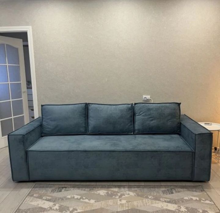 Перетяжка и ремонт мебели.