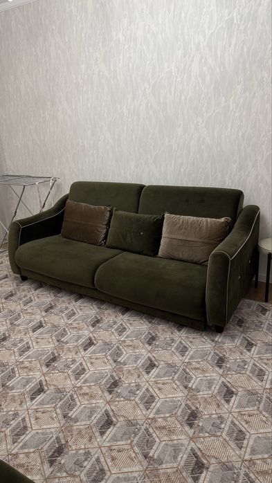 Диван раскладной + 2 кресла продается