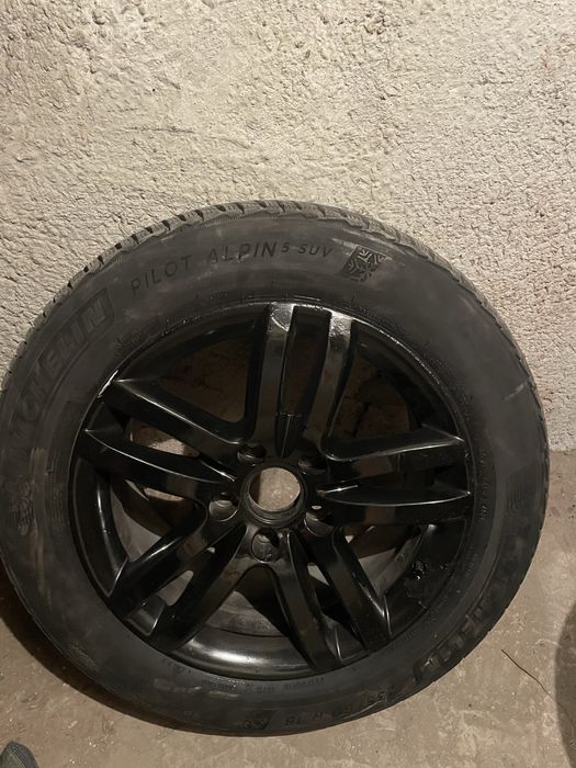 Джанти със зимни гуми за Audi MICHELIN Pilot Alpin 235/60/18