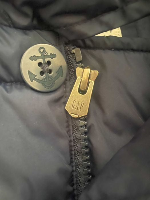 пухено бебешко яке GAP