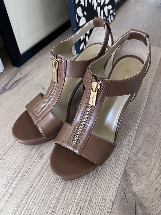 Новые Босоножки Michael Kors