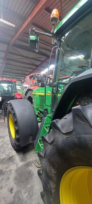 Tractor John Deere 6910S