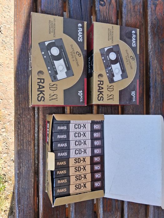 Аудио касети чисто нови