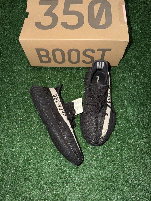 Yeezy 350 (40/41/42/43/44/45)