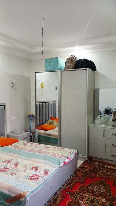 Nazarbekda hovli sotiladi 3sotix