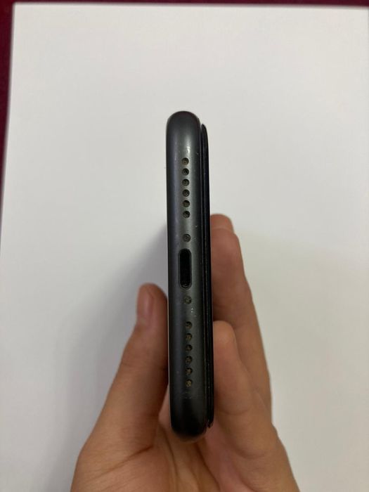 IPhone 11  сатылады.