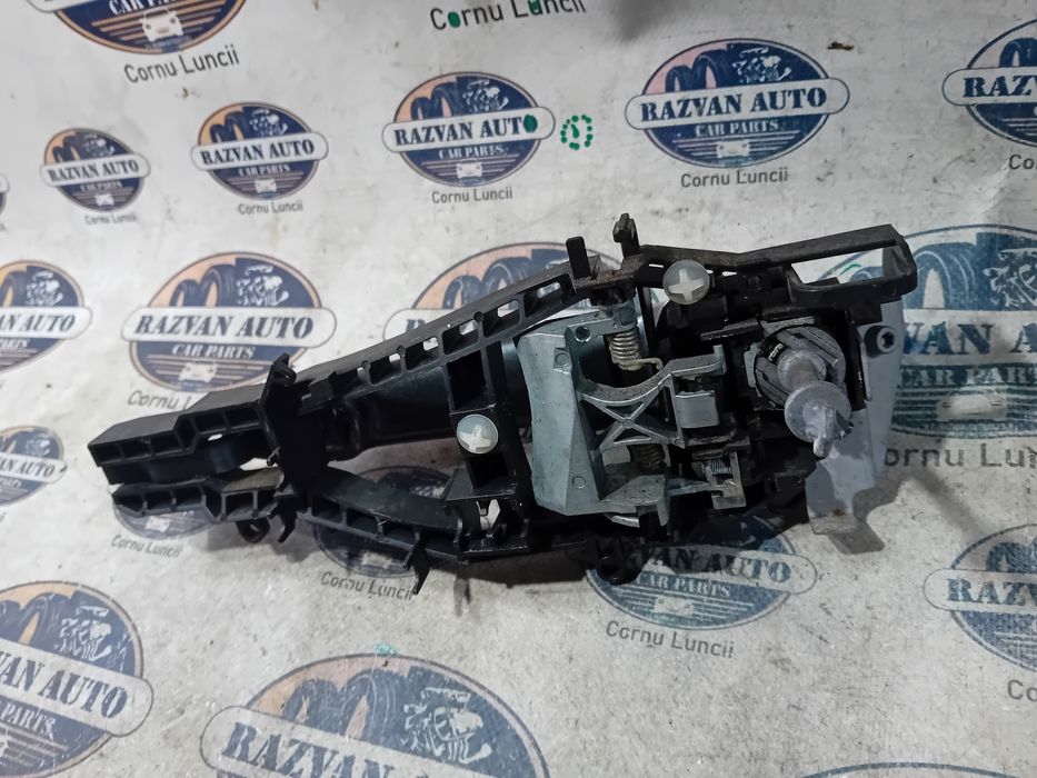 maner interior dreapta fata bmw f30 2014