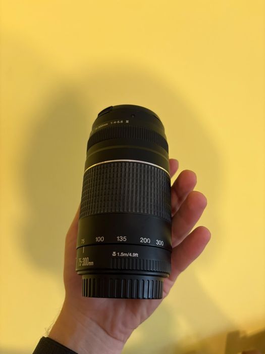 Aparat Foto Canon EOS 700D