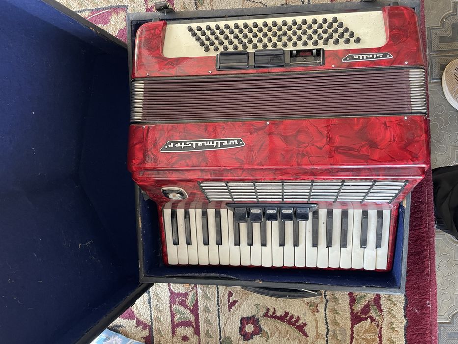 Аккордеон Weltmeister