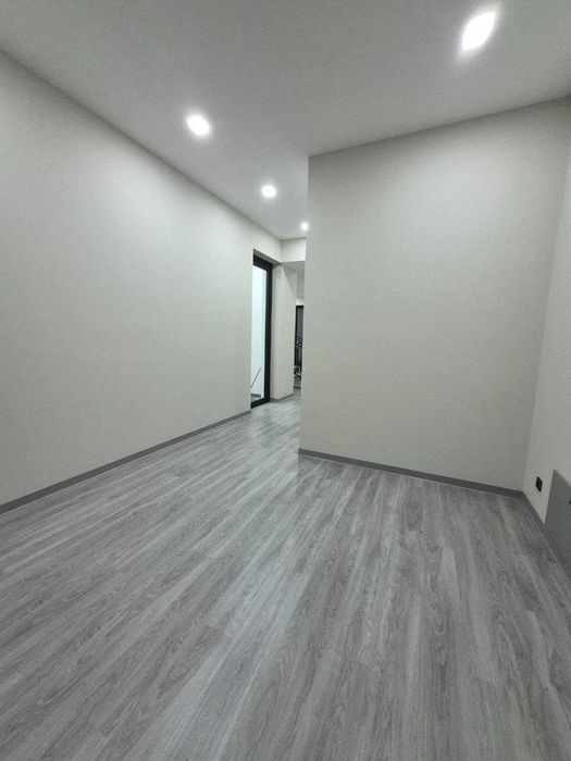 Коттедж 5 комнат 1.6 сотки Азербайджанский центр, Мирабадский р-н