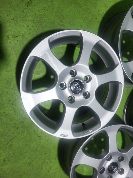 16 5x114.3 Hyundai Kia Mazda лети джанти 5х114.3