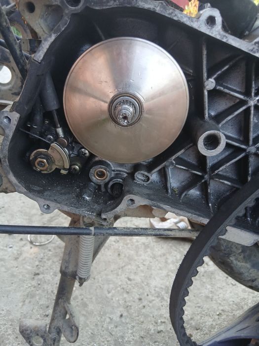 Vând scuter piagio zip 50cc