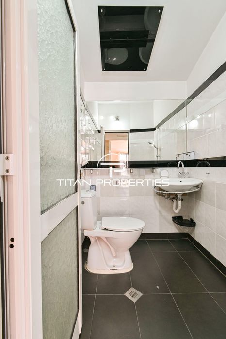 Тристаен, под наем, Център-НДК