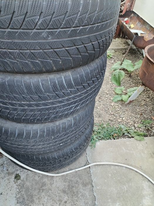 Anvelope iarna 245/50/R19