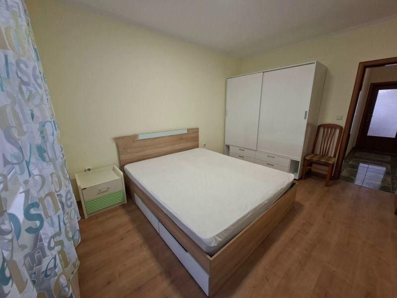 Дава се под наем Двустаен апартамент в София, Белите брези - 72 кв.м за 746.64 € - Снимка #1